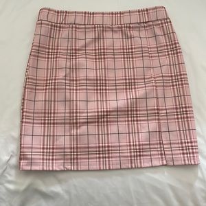 Pink plaited skirt